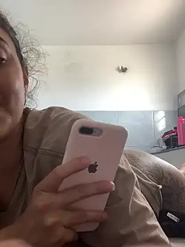 Gabrielleof Chat XXX live