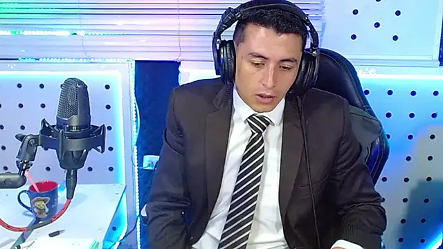 Онлайн чат XXX Godofcumxxx