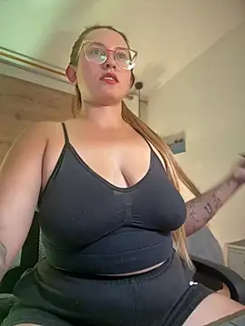 halaaa_1n Live XXX chat