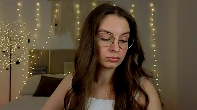 Real_cutie1 élő XXX-chatje