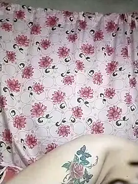 hotbabe69xx Show Webcam