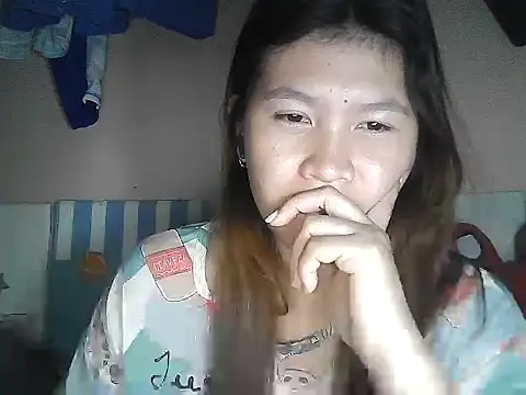 leamorena Adlı Modelin Canlı XXX Sohbeti