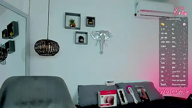 AmberAdams_ Live XXX Chat