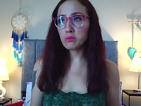 IberianMoonMK Live XXX-chat