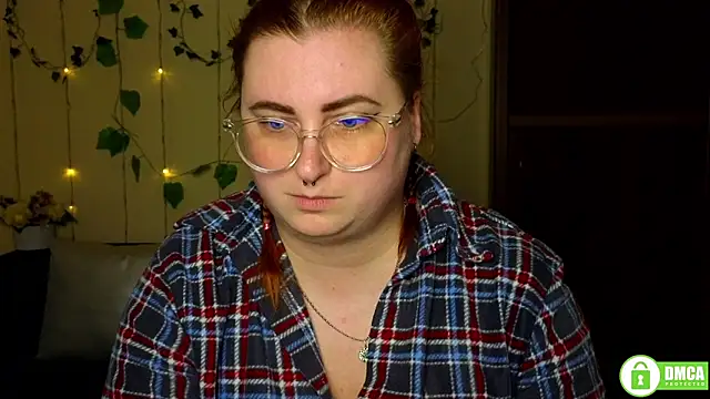 Alicia_love00 élő XXX-chatje