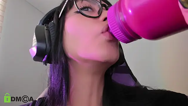 alice-rausing Chat XXX in diretta