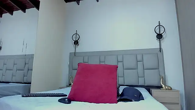 JEFFREY_COTTOM live XXX chat