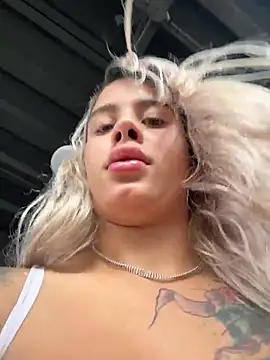 YouCandiSumisa webkamerás műsora