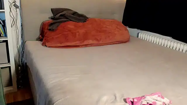 Oktopussy Chat XXX live