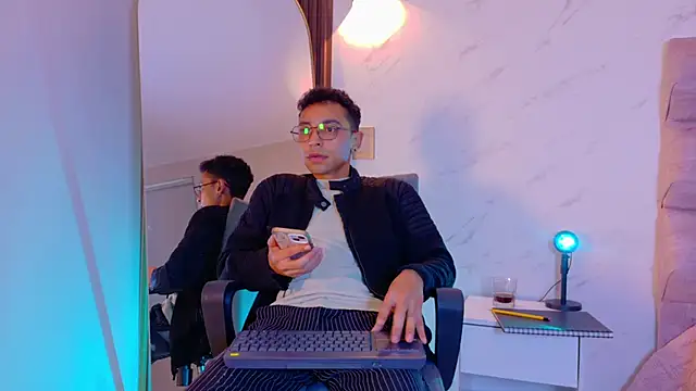 Imtavo's Live XXX Chat