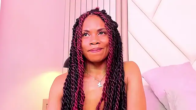 LailaDavidson Adlı Modelin Canlı XXX Sohbeti