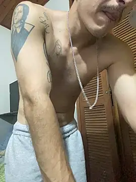 vanilla_Kush Chat XXX in diretta