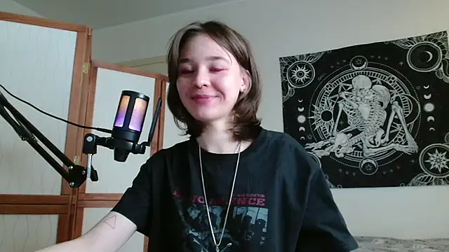 Mysterious_Toy Adlı Modelin Canlı XXX Sohbeti