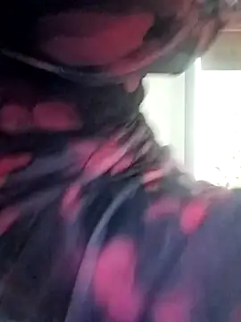 angel_demon17 Adlı Modelin Canlı XXX Sohbeti