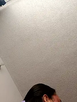 Chat XXX en directo de Bonny_Klote