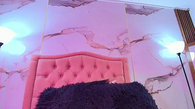 La_indiia Adlı Modelin Canlı XXX Sohbeti