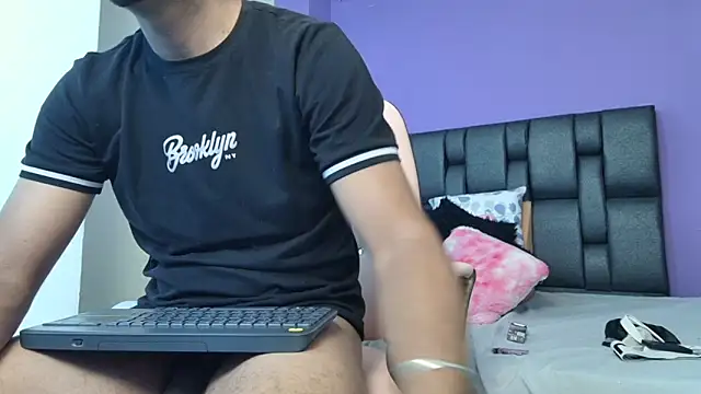 ashtoncooperr 现场XXX聊天