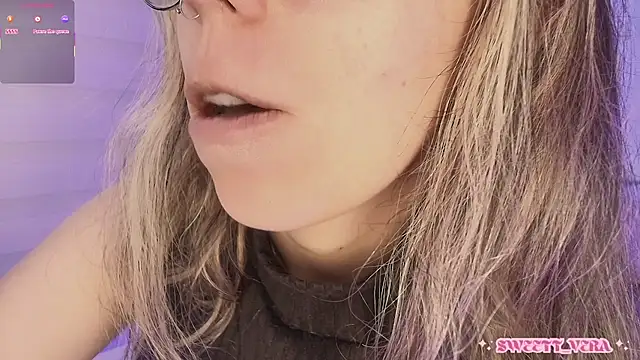 sweettvera élő XXX-chatje