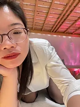 Chat XXX en directo de Nlen_baby