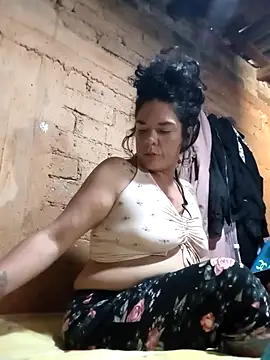 XXX chat uživo modela JBSandMON