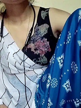 XXX chat uživo modela annugirl