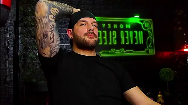 LexHardy 现场XXX聊天