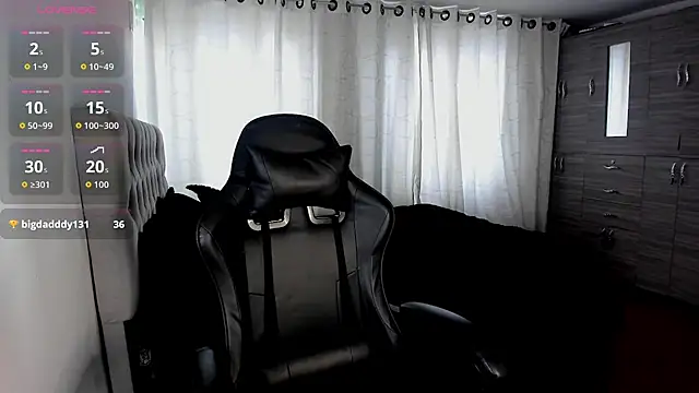 aliice_walker_ Live XXX Chat