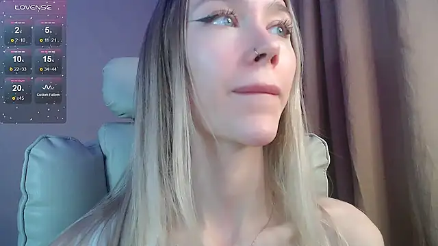 Des_ch লাইভ XXX চ্যাট