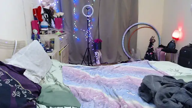 BLACKPeonyy élő XXX-chatje