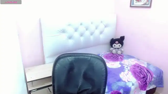 kinverly_sexyx Obrolan Langsung XXX