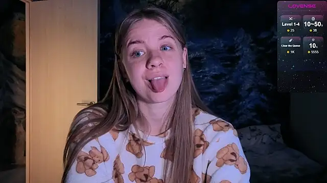 candy_maggie élő XXX-chatje