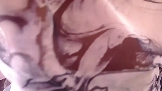 Mia_Khalipso Adlı Modelin Canlı XXX Sohbeti