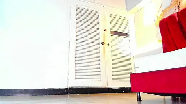 MAISE_HILL1 Adlı Modelin Canlı XXX Sohbeti