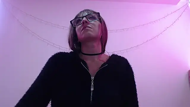 Aurora_blossom__ Adlı Modelin Canlı XXX Sohbeti