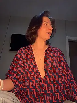 XXX chat uživo modela Take_Me_Awayy