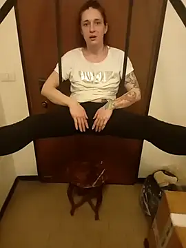 KingQueen2k25 Chat XXX in diretta