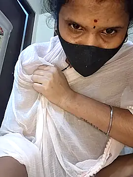 Kalpanasexbaby143 Live XXX Chat