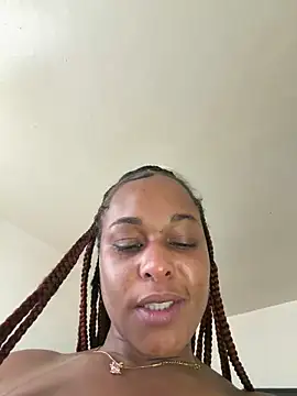 Chatroom XXX en direct de Realwetpussy