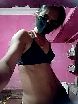 JUHI999's Live XXX Chat