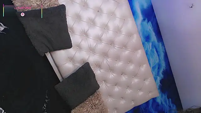 Milla_Star_ Adlı Modelin Canlı XXX Sohbeti