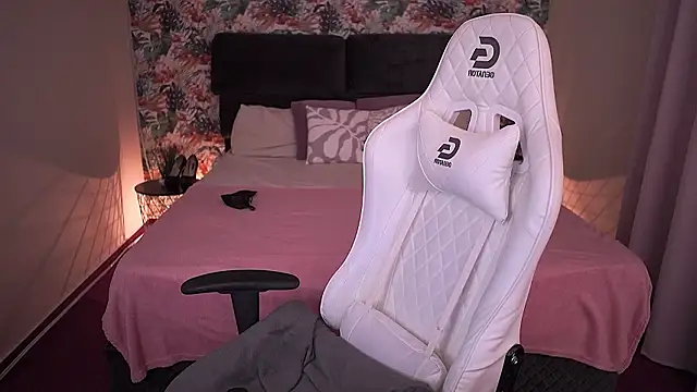 GabriellaJass Adlı Modelin Canlı XXX Sohbeti