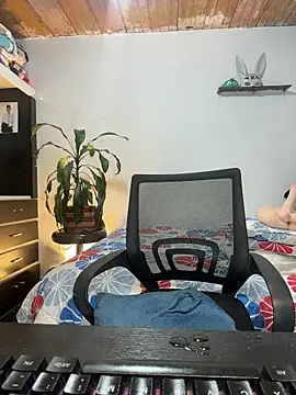 Angel_latinboy 现场XXX聊天