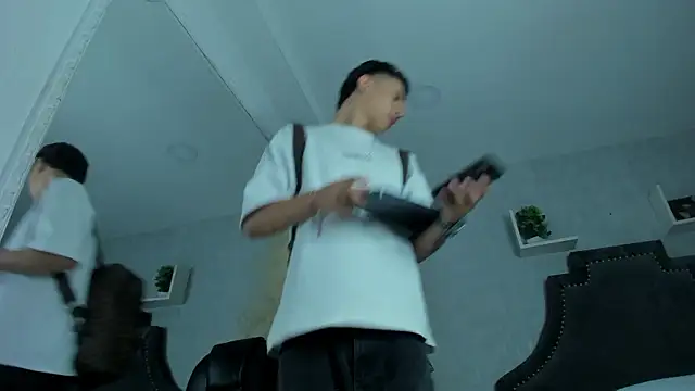 liaamsmiith_ 现场XXX聊天