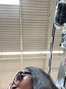 sevynsexysinss Live XXX-Chat