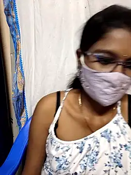 Chatroom XXX en direct de Nithya_Nith