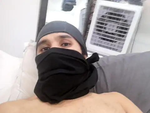 EngagedTaboo8 现场XXX聊天