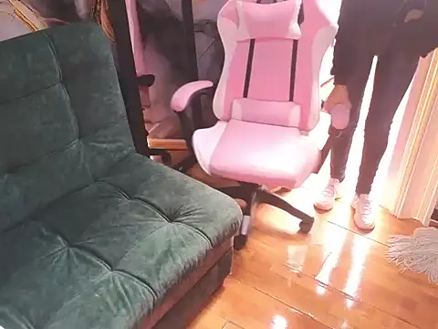 _ariadna34のライブXXXチャット