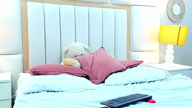 KendalFoxx élő XXX-chatje