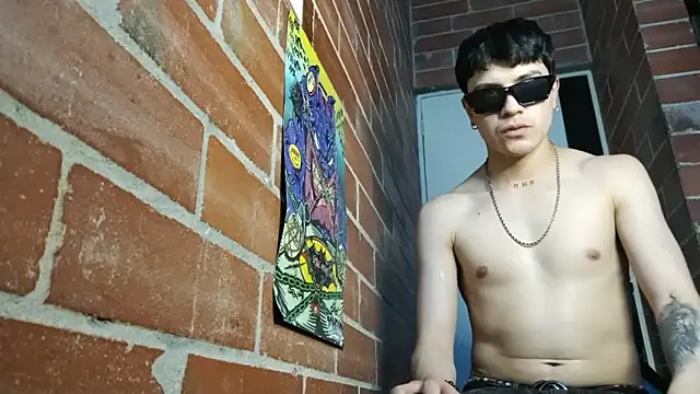 PaulDamicon Live XXX chat