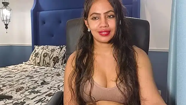 FannyXhot Adlı Modelin Canlı XXX Sohbeti